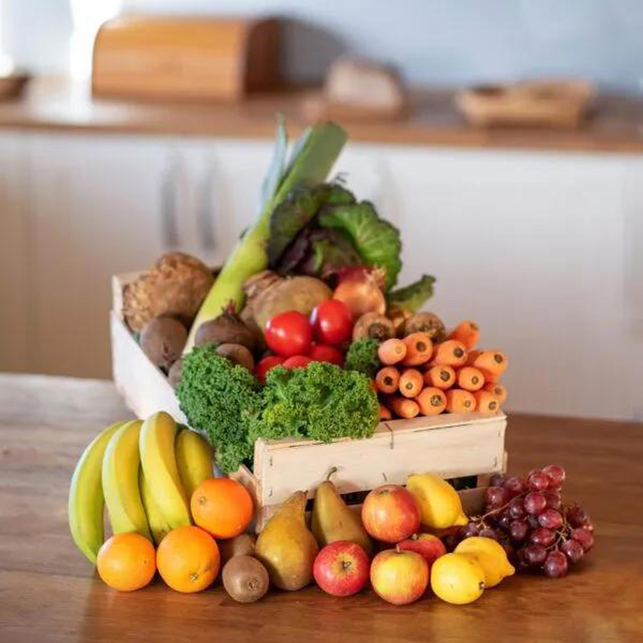 Juicing and Mixed Organic Fruit & Vegetable boxes | Macleod