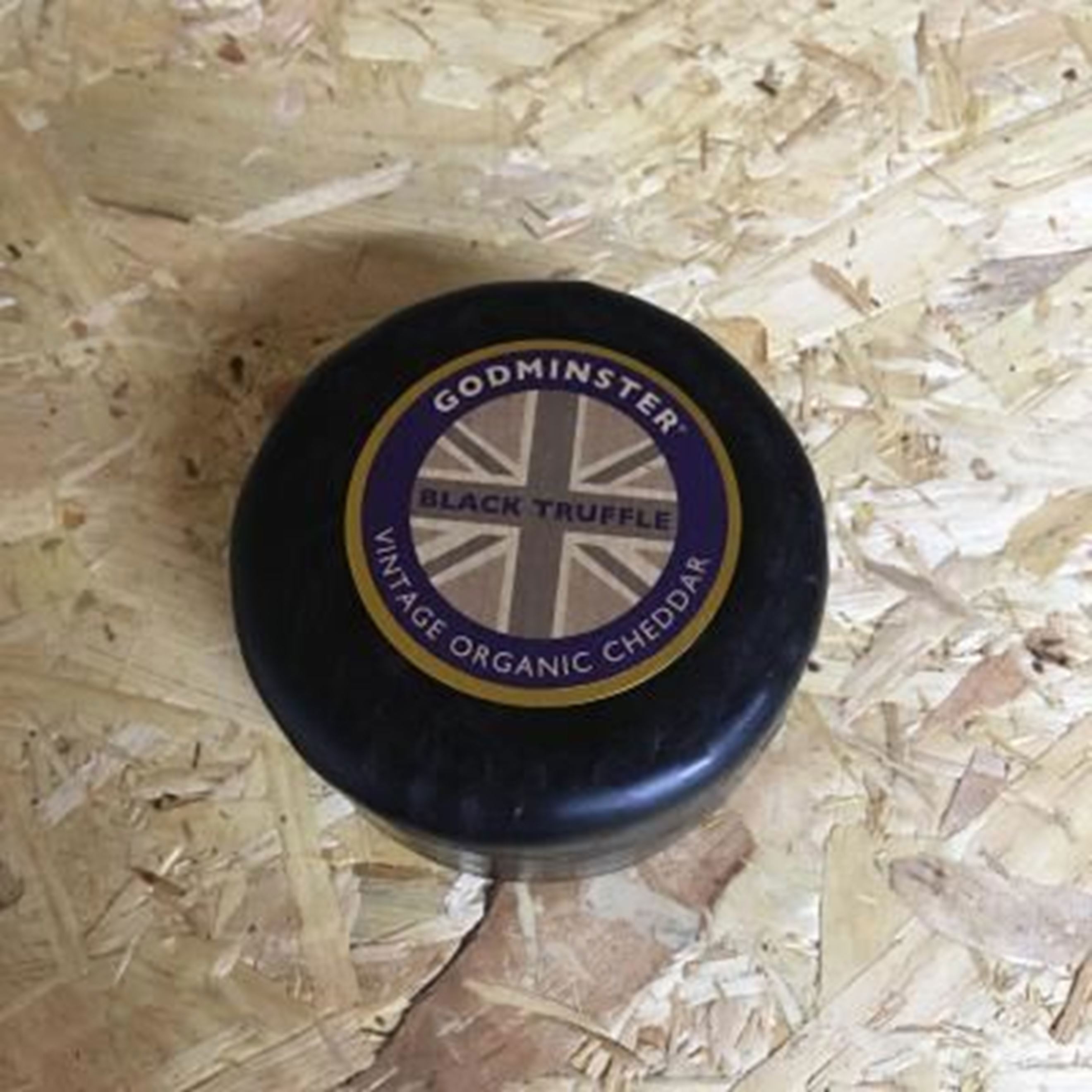 Cheese Godminster Black Truffle Vintage Cheddar Oragnic