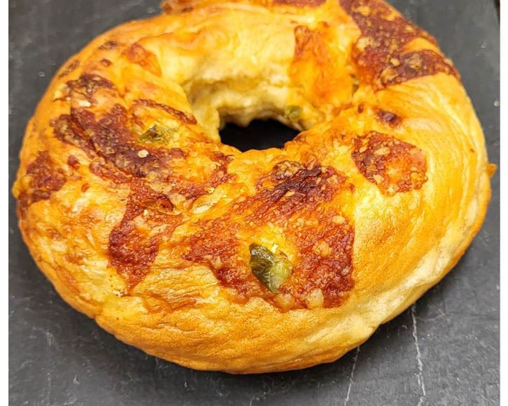 Cheese & Jalapeño Bagels