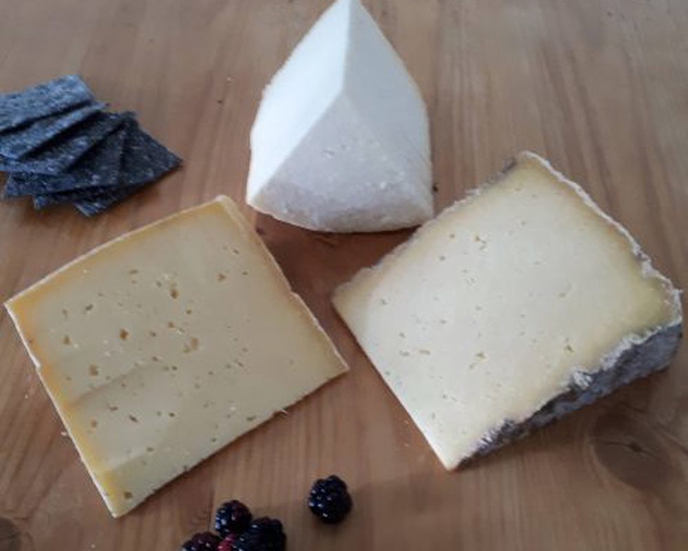 (Courtyard Dairy) Three Cheese Selection - Vegetarian - Non-Organic