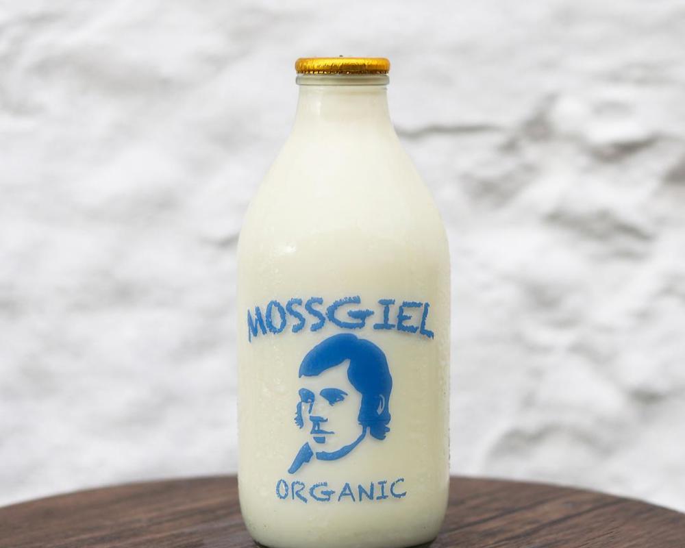 Mossgiel 'Cow with Calf' Milk