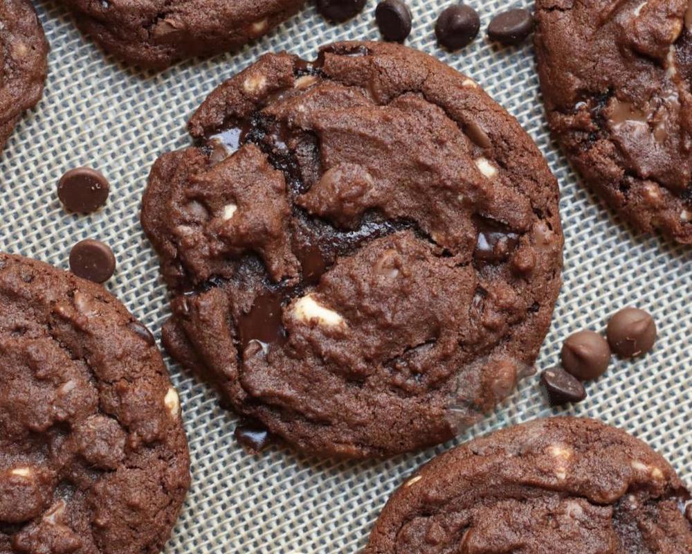 Triple Chocolate Cookie