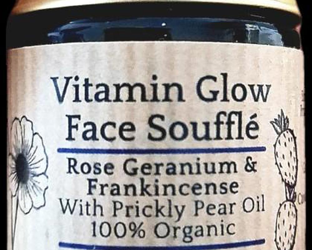 Nefertem Organic Vitimin Glow face cream/souffle