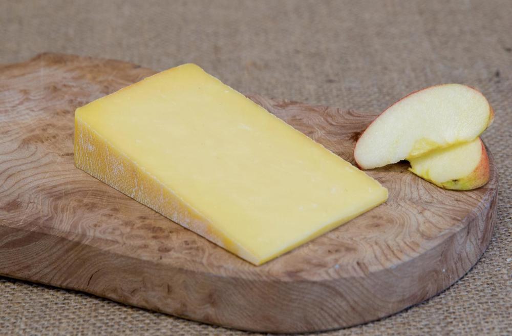 High Weald Dairy Duddleswell Oak smoked 125g