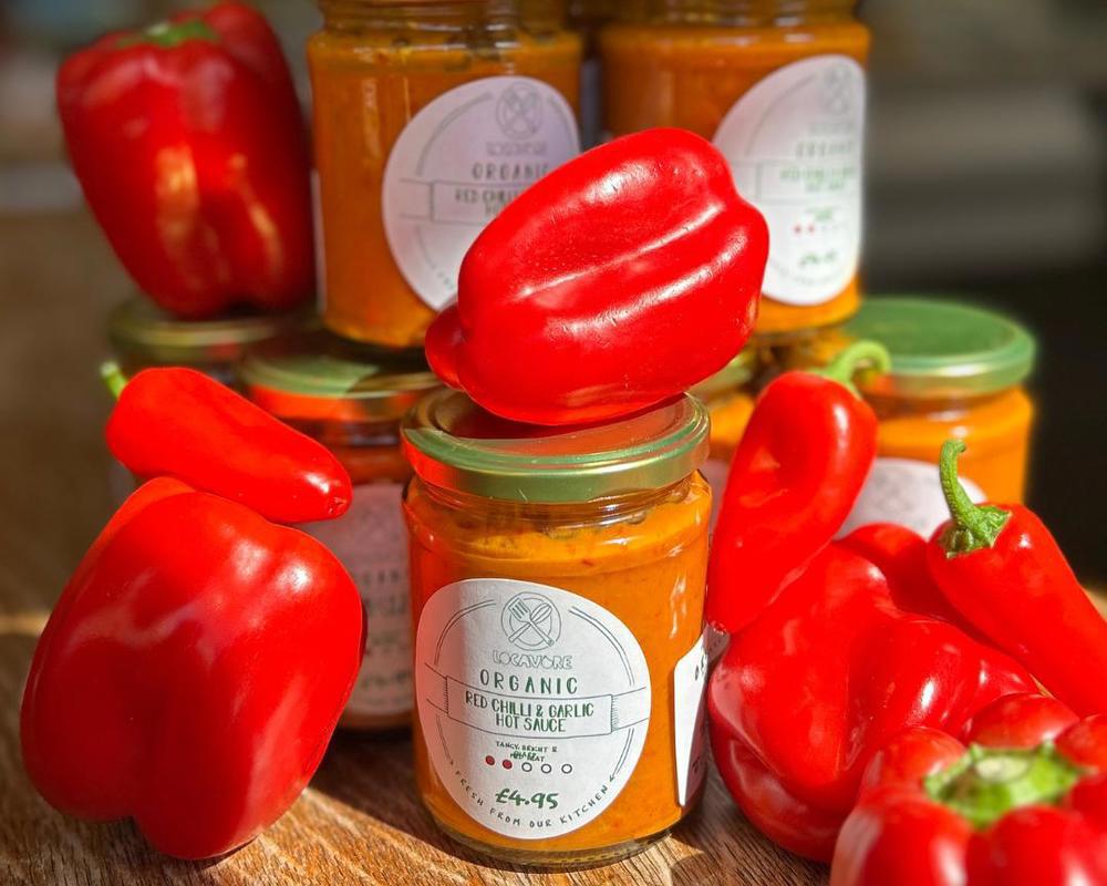 Locavore Kitchen: Red Chilli & Garlic Hot Sauce
