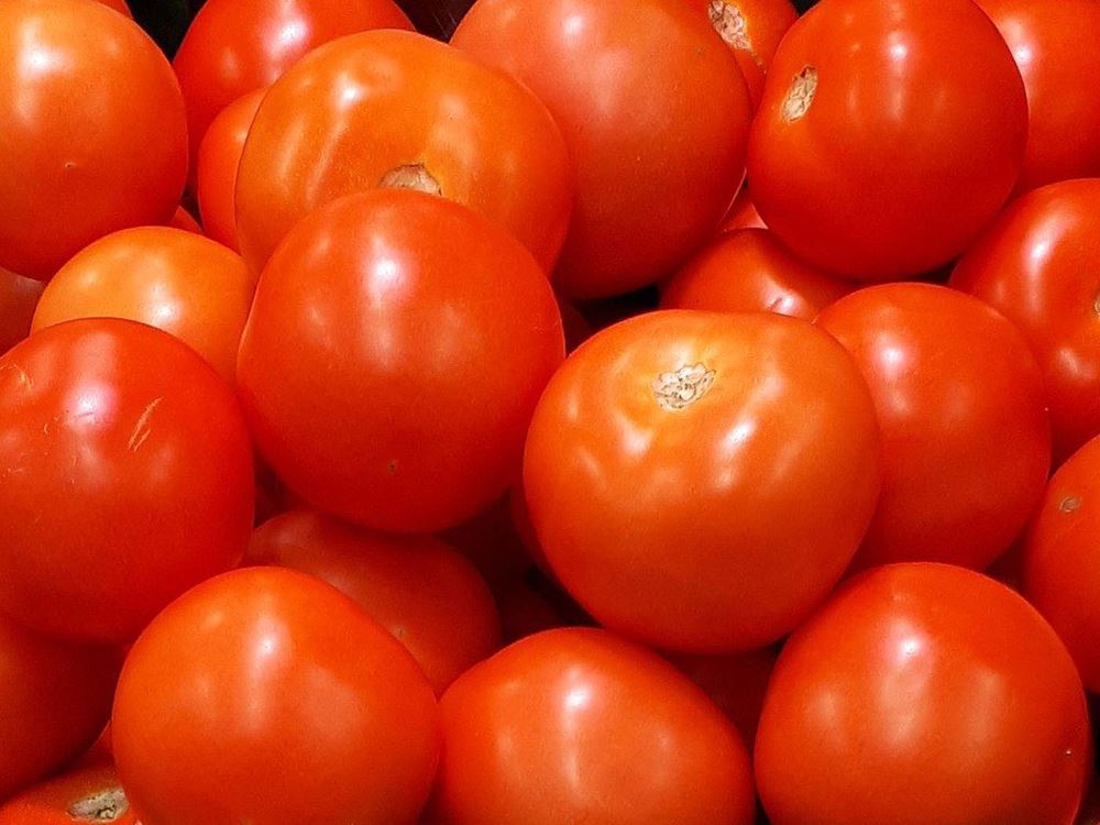 Tomatoes: Round (500g)