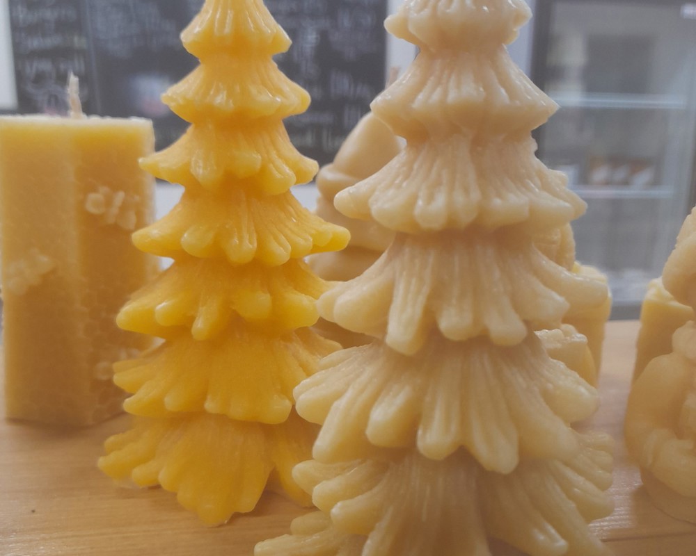 Beeswax candle- Tree