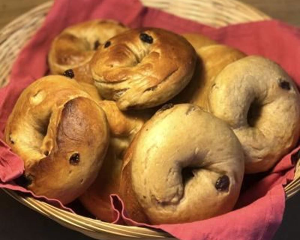 Cinnamon and Raisin Bagels