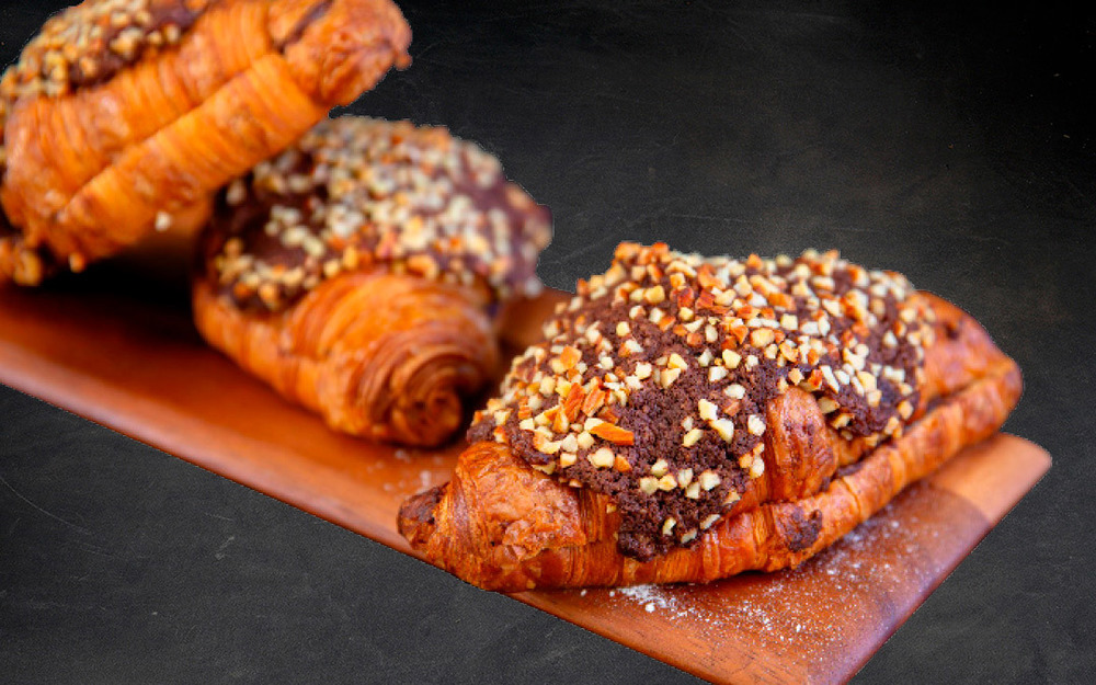 Pastry: Croissant - Chocolate & Almond - BB