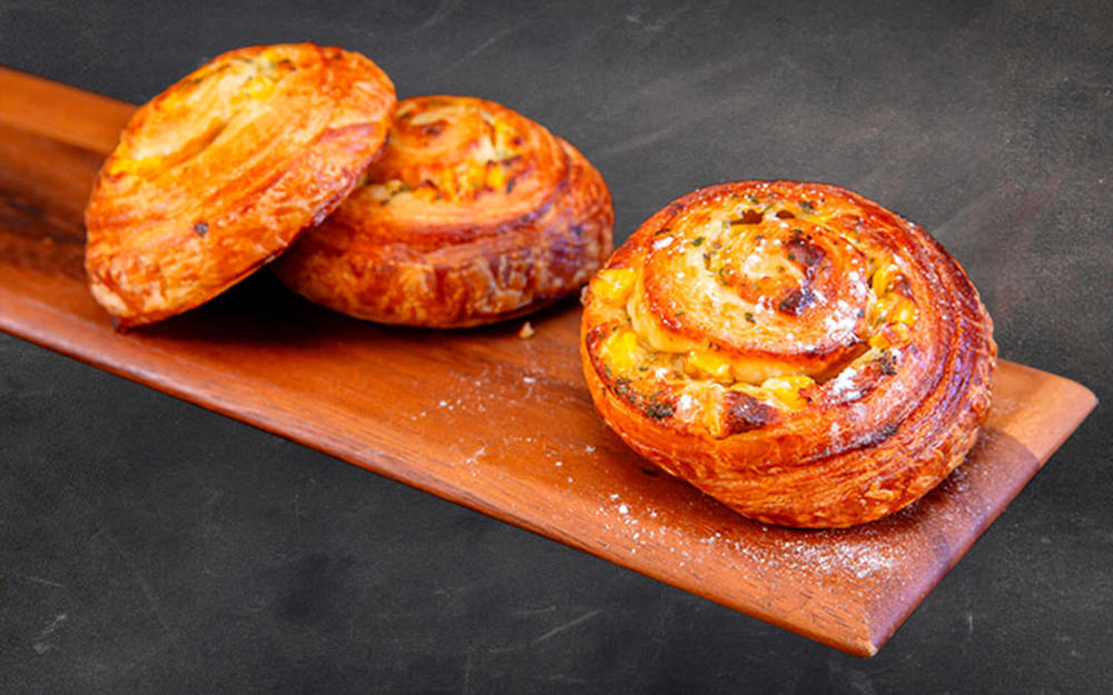 Savoury Pastry: Scroll - Corn & Chive - BB