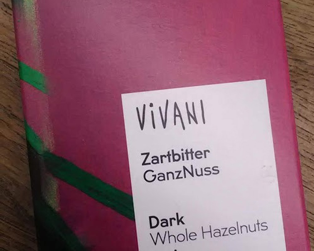 chocolate, dark with whole hazelnuts, 100g