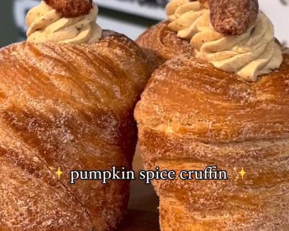 Pumpkin Spice Cruffin