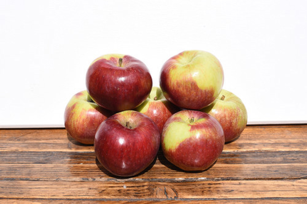 Organic Apples (Red) 7