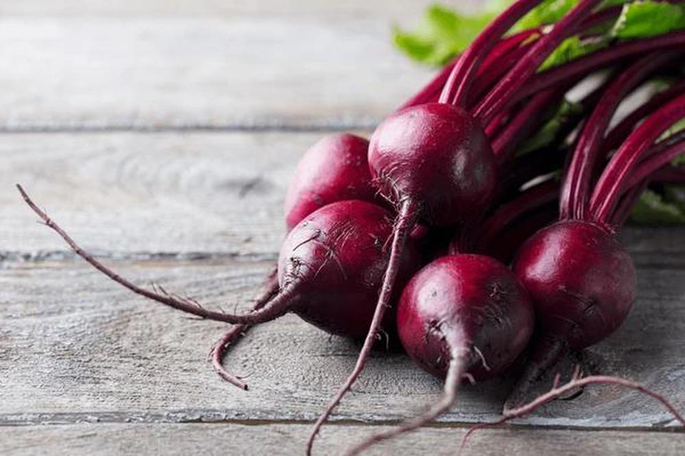 Beets (Large 7-9 per bunch)