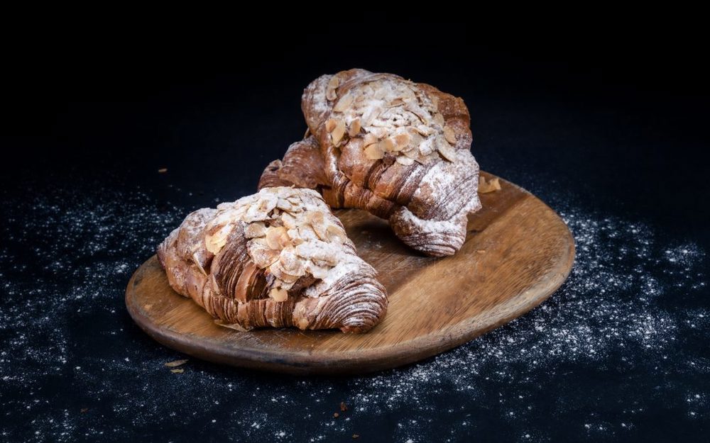 Pastry: Croissant - Almond & Raspberry - BB