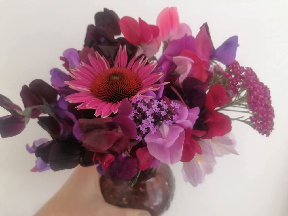 Organic Table Posie