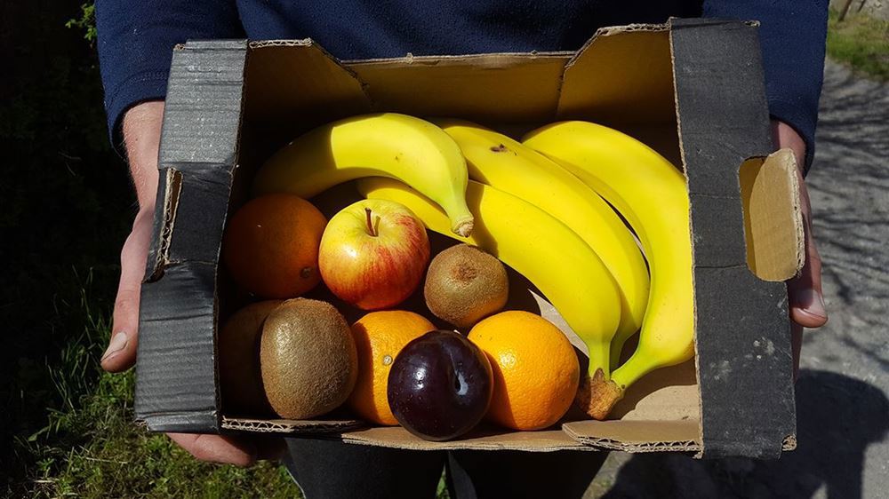 Small Organic Fruit Box