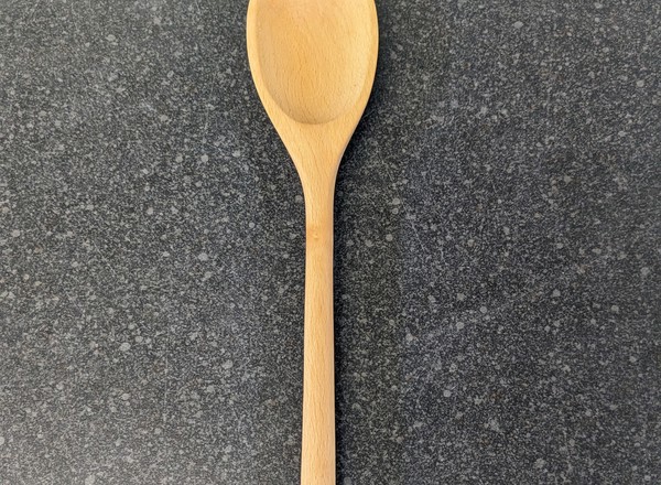 Wooden flat spoon