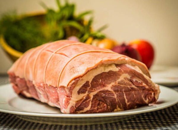 Pork Shoulder 1.5kg (rolled)