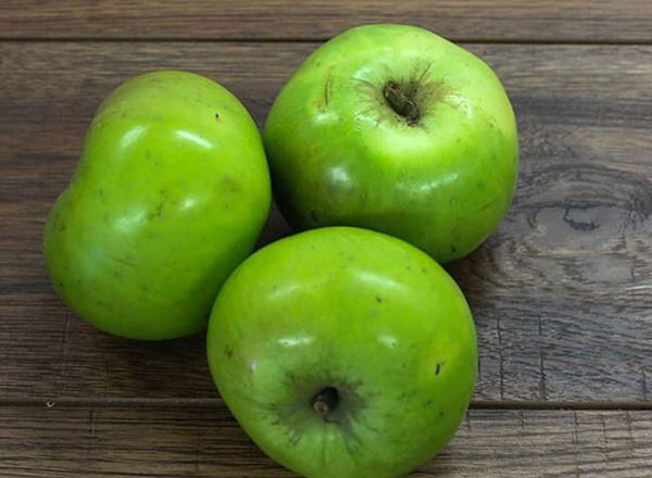 Organic Bramley Apples