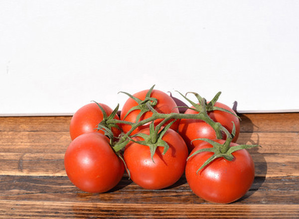 Organic Large Vine Tomatoes 500g