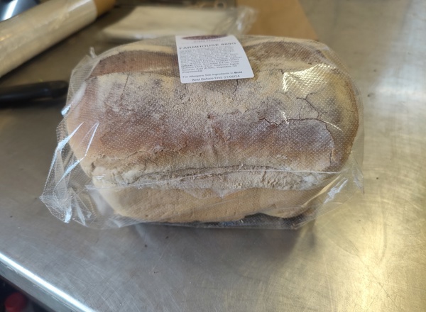 Bread - Farmhouse-Uncut  (800g)