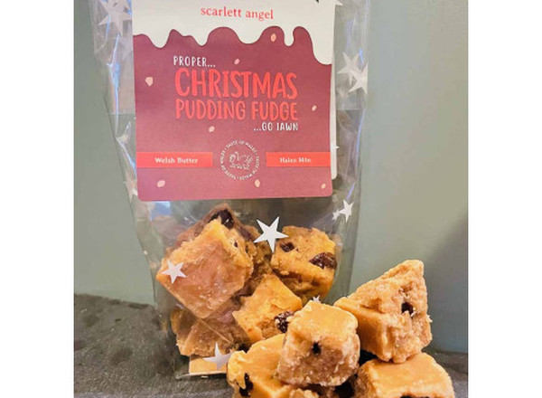 Scarlett Angel Christmas Pudding Fudge, 100g