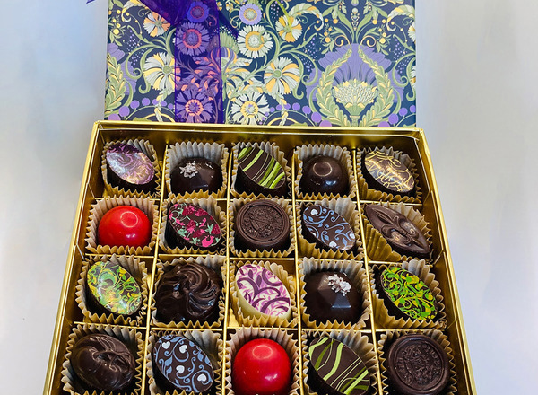 Large Midnight Garden Chocolate Box