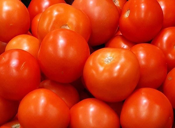Tomatoes: Round (500g)