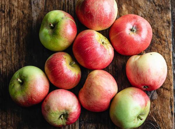 Organic Assorted UK Apples