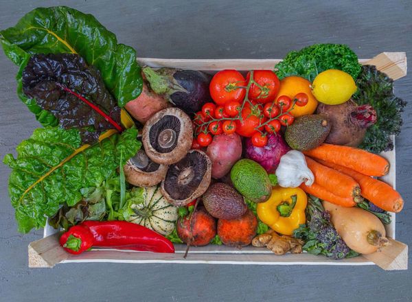 Organic Medium Fruit & Veg Box