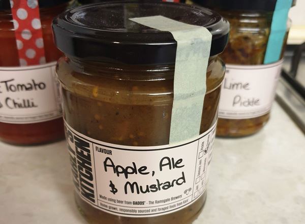 Apple, Ale and mustard Chutney