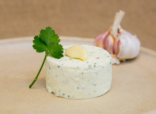 Sussex Slipcote with Garlic and Parsley