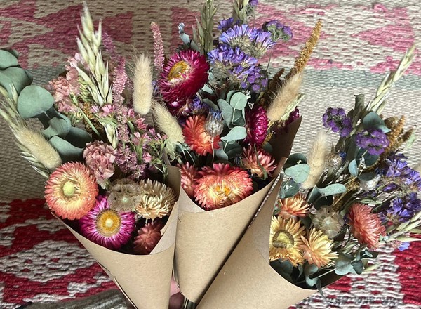 Dried Flowers Small bunch