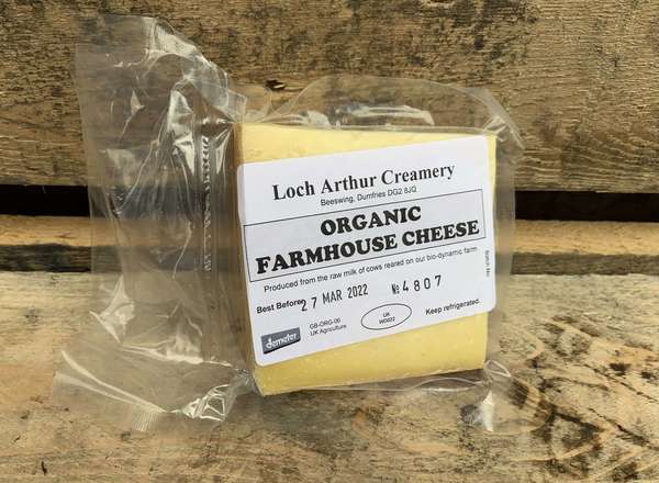 Organic Farmhouse Cheese Wedge (~227g)