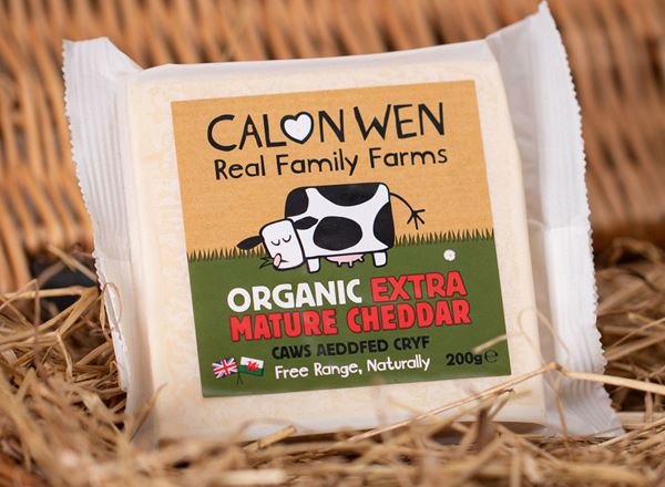 Calon Wen Extra Mature Cheddar Organic