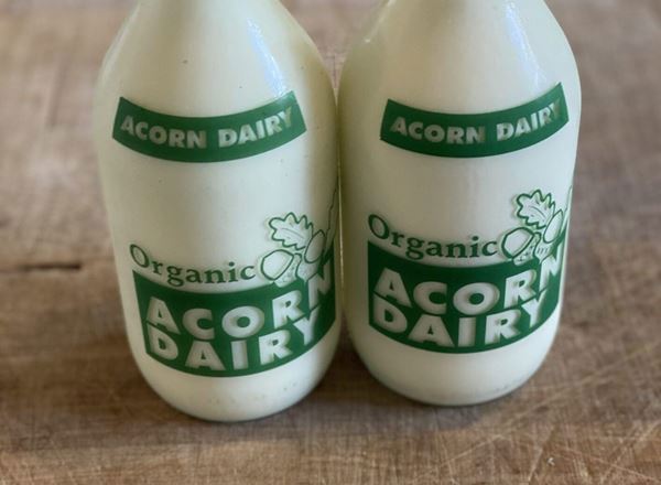 Acorn Organic Semi Skimmed Glass Bottle