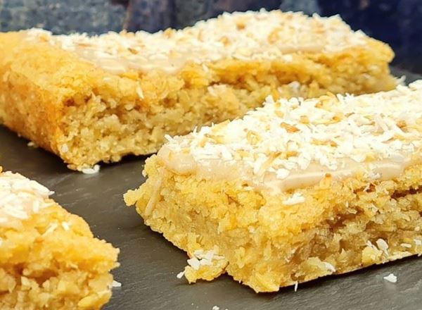 Locavore Kitchen Treats: Chai Oat Latte Shortbread