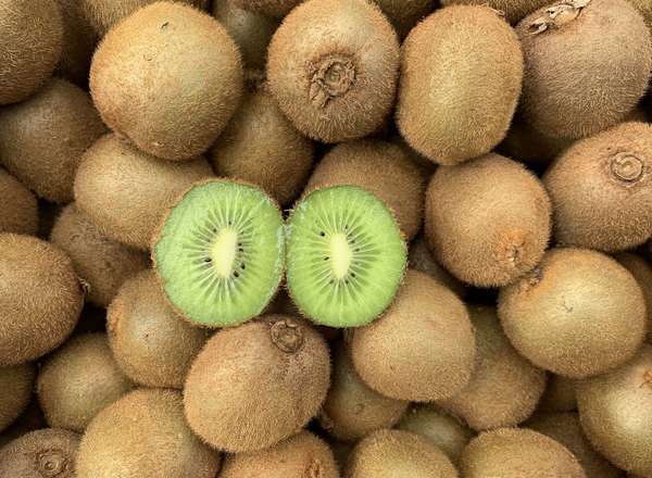 Kiwis x 4