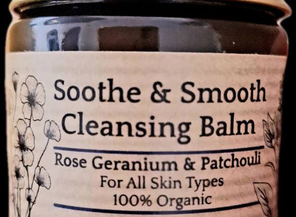 Nefertem Organic Soothe & Smooth Cleansing Balm