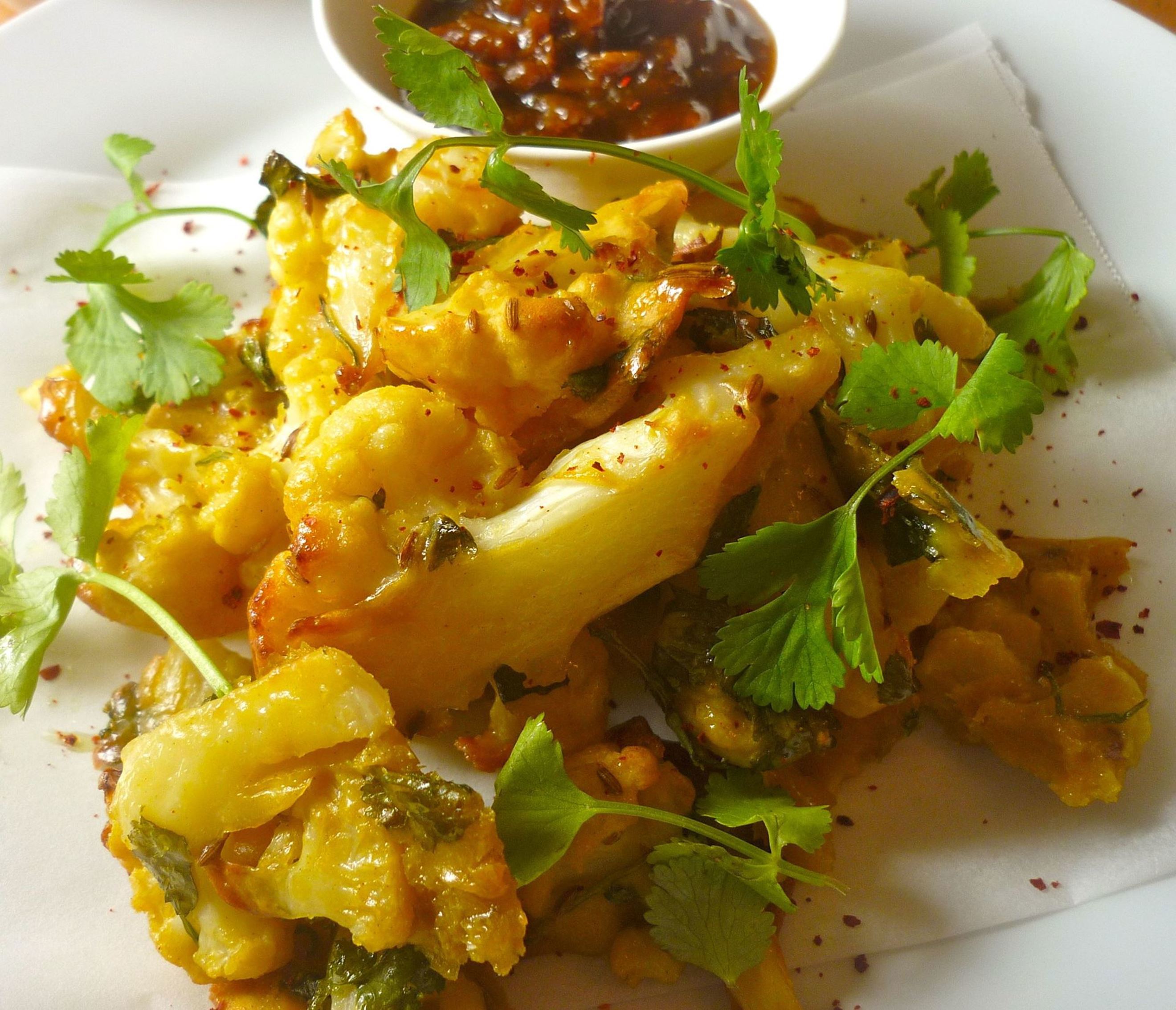 spiced-cauliflower-fritters-recipes-ooooby