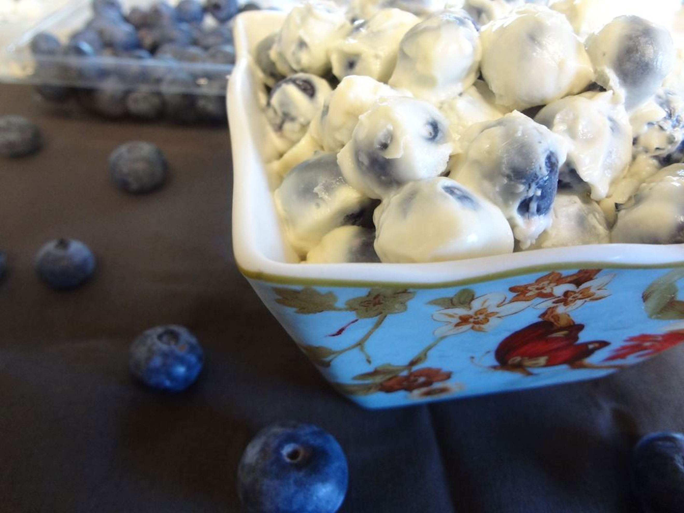 FroYo Covered Blueberries Recipes Ooooby
