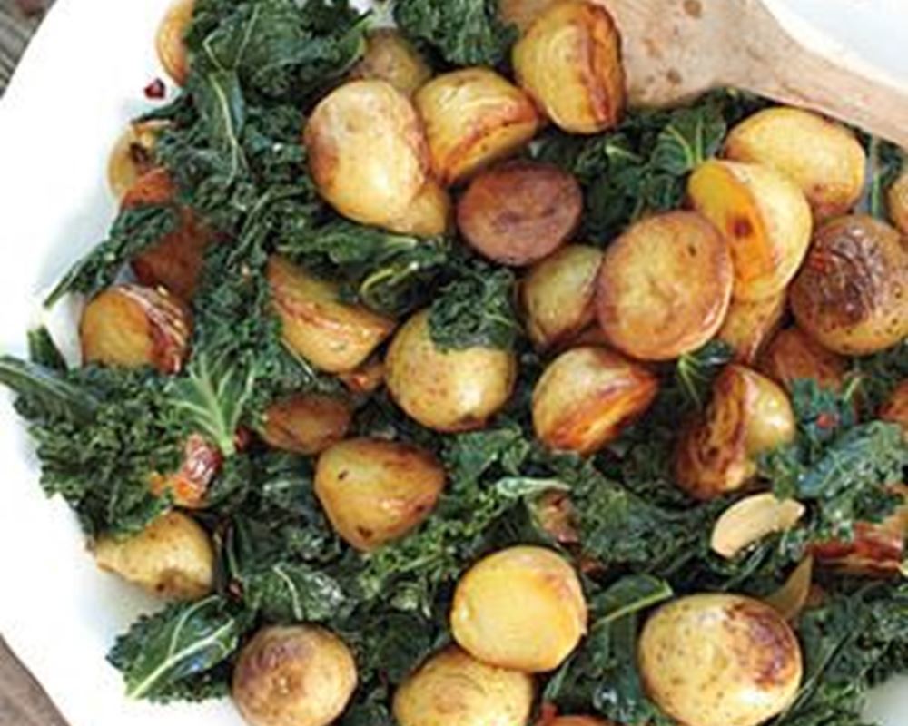 Skillet Potatoes w/ Greens