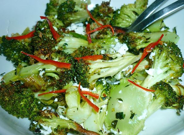 Broccoli Roasted with Feta, Oregano and Garlic