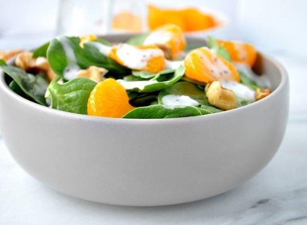 Simple Spinach & Mandarin Salad